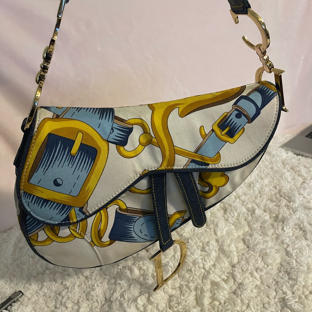 Christian Dior
Vintage Denim Embroidered Canvas Saddle Bag